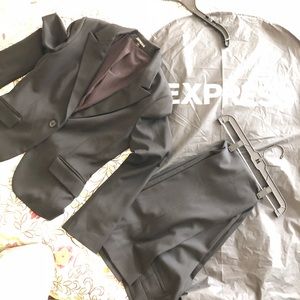 Express suit